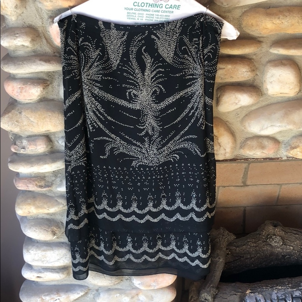 Black Jones wear skirt